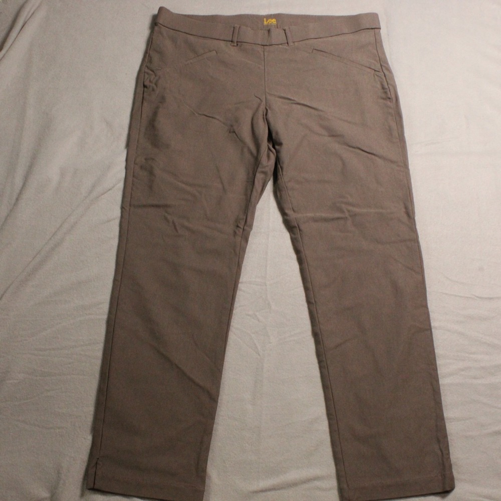 Lee Women's Casual Pants Brown Straight Leg Stretch Mid Rise Size 18 Work Office